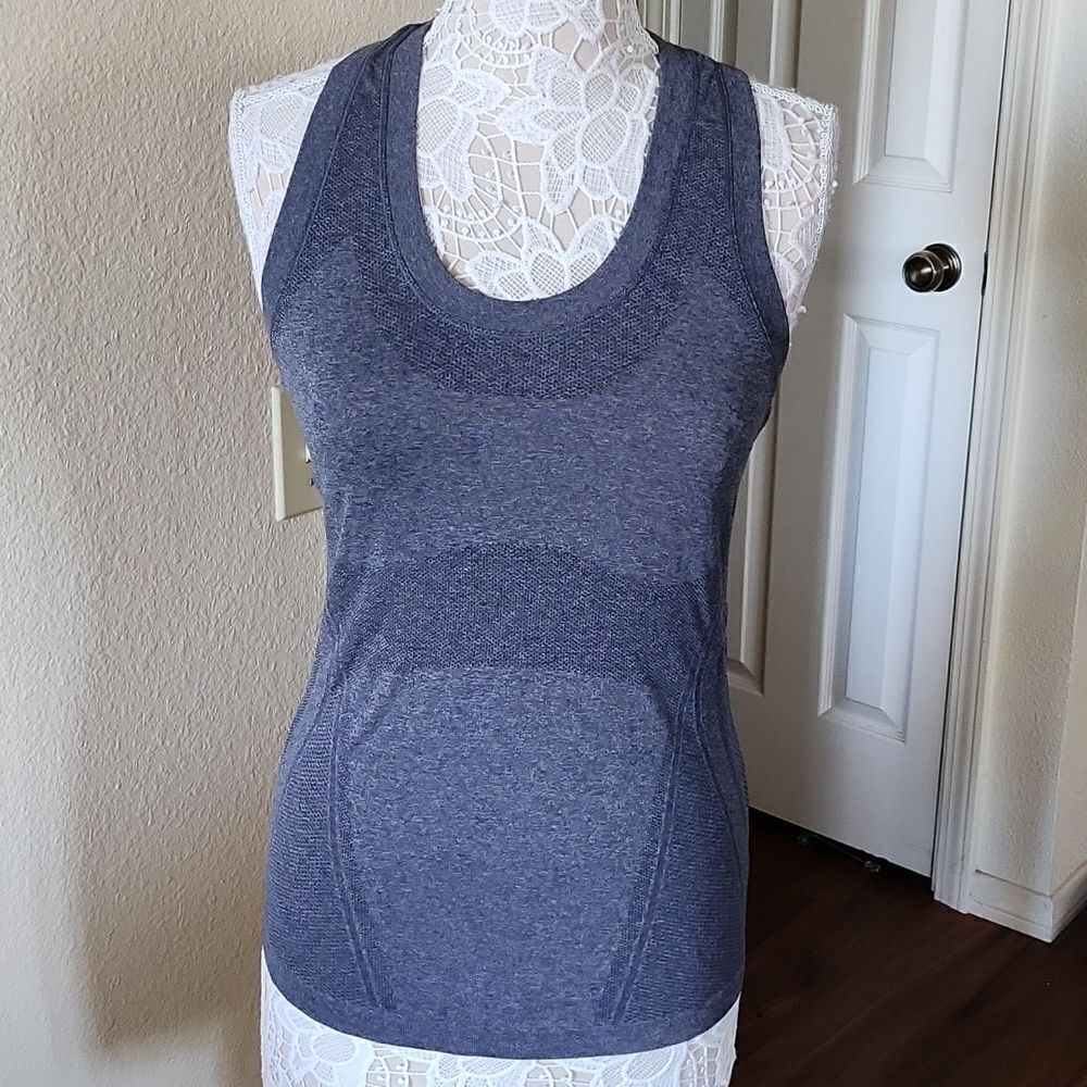 ‎Athleta Racerback Activewear Top